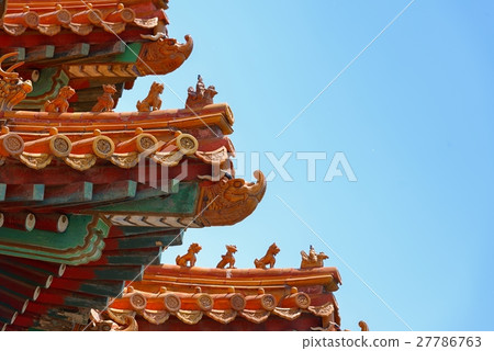 Classical Chinese tile on the roof Classical Chinese tile on the roof 27786763