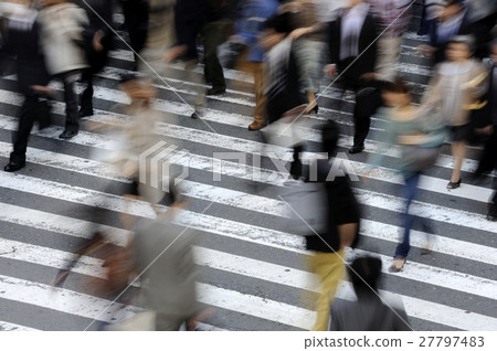Urban people crosswalk 27797483