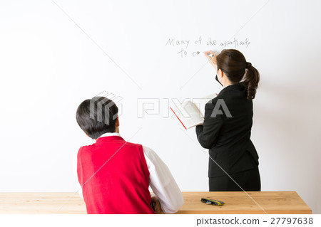 Preliminary English Preliminary English 27797638