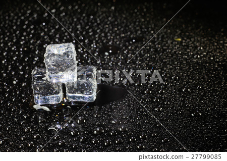 ice cubes on black background. 27799085