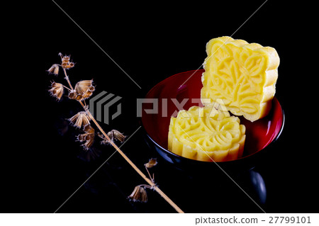 Mung Bean Cookies, Traditional Chinese moon cake. 27799101