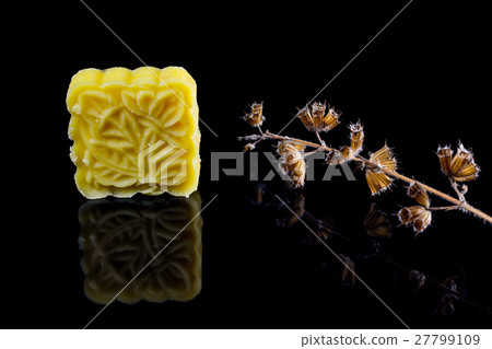 Mung Bean Cookies, Traditional Chinese moon cake. 27799109