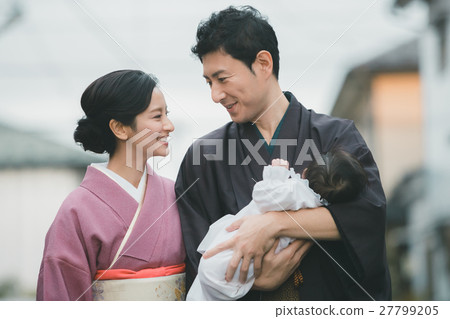 shrine visit, baby, infant 27799205