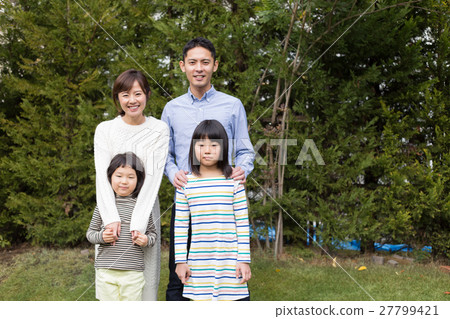 Family photo Family photo 27799421