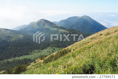 Autumn in the mountains Autumn in the mountains 27799571