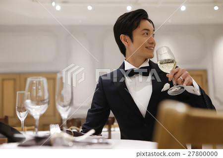 一場婚禮 27800000