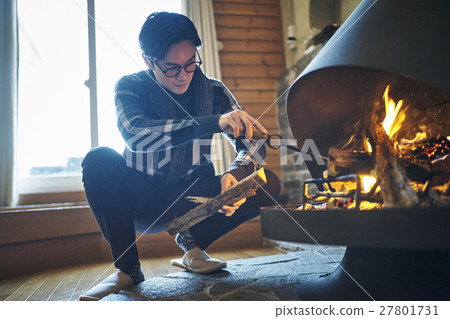 男壁爐火 27801731