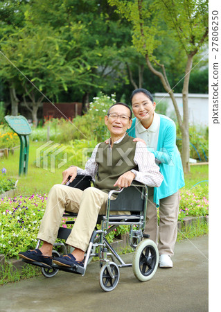 Senior couple for elderly care Senior couple for elderly care 27806250