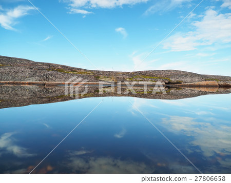 reflection in the lake 27806658