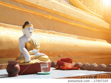 Stone statue of meditating Buddha, Bago, Myanmar Stone statue of meditating Buddha, Bago, Myanmar 27807105