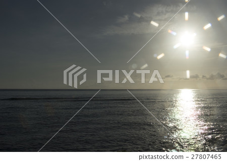 The shining bright seas ocean 27807465