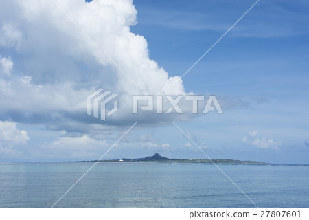 Ie Island and Izumo cloud 27807601