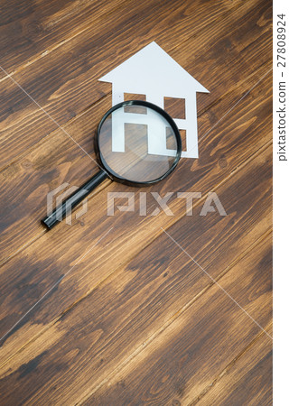 paper house with Magnifying Glass, House hunting 27808924