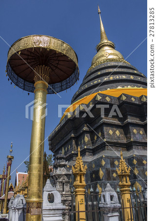 Wat Phra That Lampang Luang - Thailand 27813285