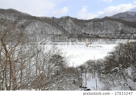 Yunishikawa bridge in winter (Naka Railway) 27815247