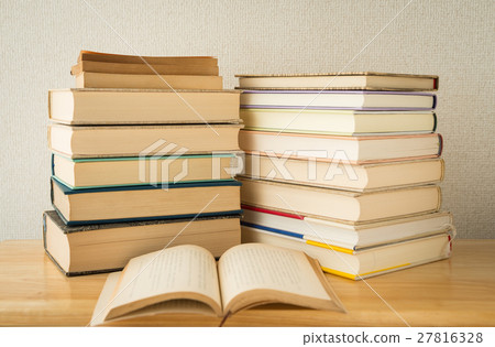 Book Reading Novel Books Publications Cumulative Books Book Reading Novel Books Publications Cumulative Books 27816328