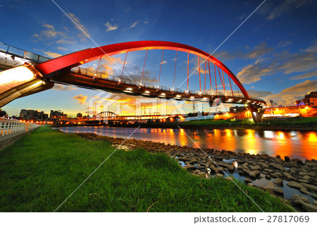 Taipei Rainbow Bridge Taipei Rainbow Bridge 27817069