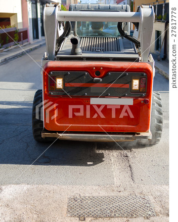 worker driver Skid steer remove Worn Asphalt worker driver Skid steer remove Worn Asphalt 27817778