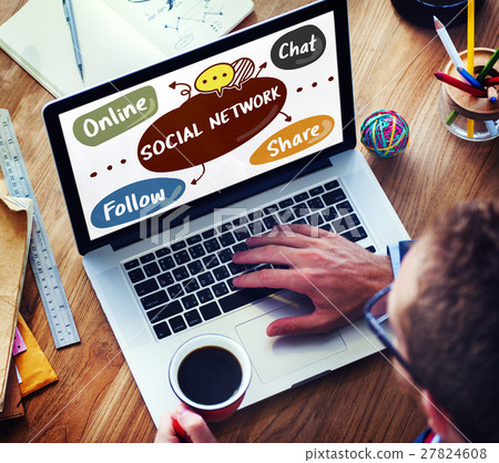 Social Media Word Diagram Concept 27824608