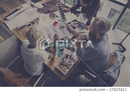 Fashion Designer Stylish Showroom Concept Fashion Designer Stylish Showroom Concept 27825821