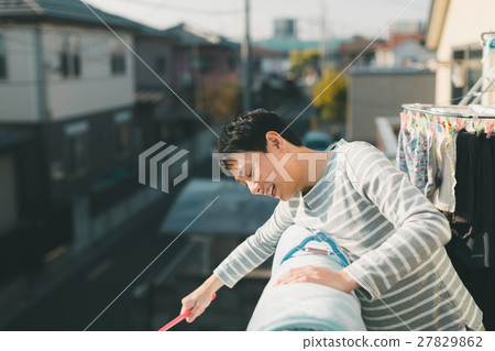 曬被褥 家庭主夫 遊廊 27829862