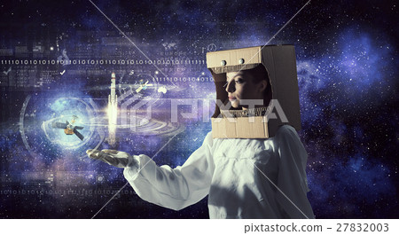 Dreaming to explore space Dreaming to explore space 27832003