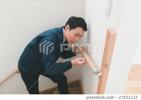 stair, staircase, stairway 27832112