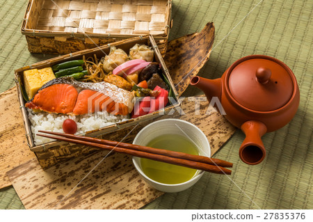 午餐盒烤三文魚 27835376