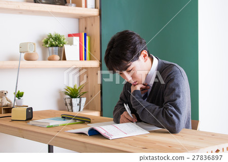 一個學生 27836897