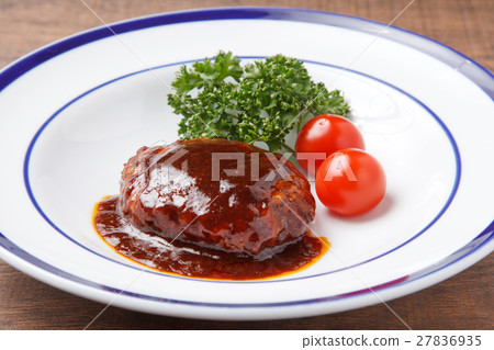 hamburger   27836935