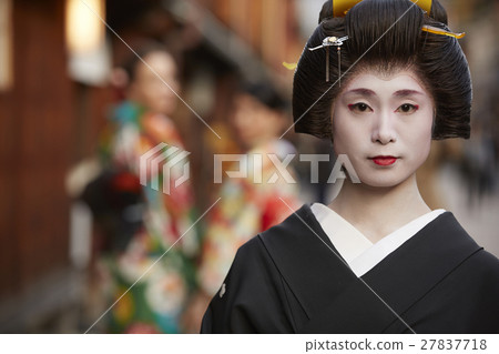Geiko walking in Chaya Street 27837718