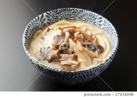 Mushroom noodles with mushrooms Mushroom noodles with mushrooms 27838096
