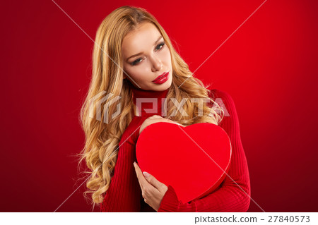 valentine's day beauty happy girl with gift box.