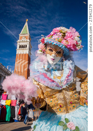 Famous Carnival with masks in Venice, Italy Famous Carnival with masks in Venice, Italy 27841279