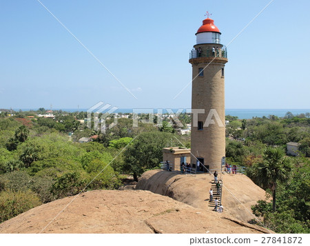 Mahabalipuram Lighthouse (India) 27841872