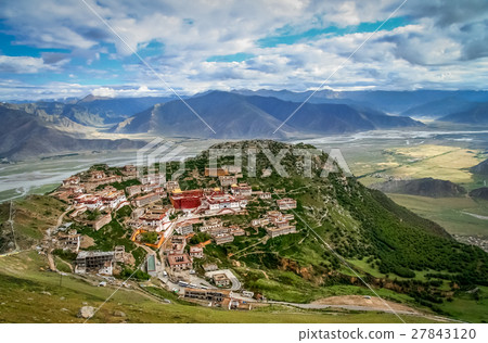 Gyantse Monastery near Lhasa Gyantse Monastery near Lhasa 27843120