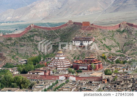 The Buddhist Kumbum chorten in Gyantse 27843166