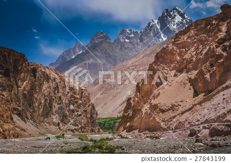 Northern Karakorum mountains panorama Northern Karakorum mountains panorama 27843199