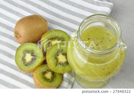 Jar of Fresh Kiwi Jelly Jar of Fresh Kiwi Jelly 27848322