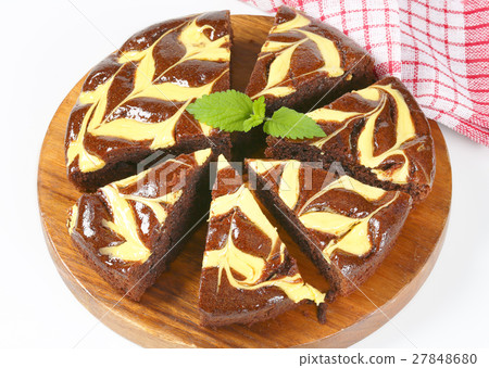 chocolate cake with cheese chocolate cake with cheese 27848680