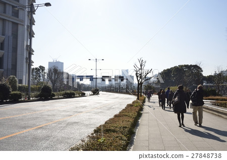 故宮前的宮殿自行車道 故宮前的宮殿自行車道 27848738