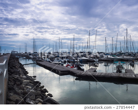 marina bay at pattaya, thailand marina bay at pattaya, thailand 27854447