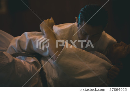 柔道 人 人物 27864923