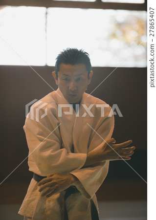 空手道 空的手 人物 27865407