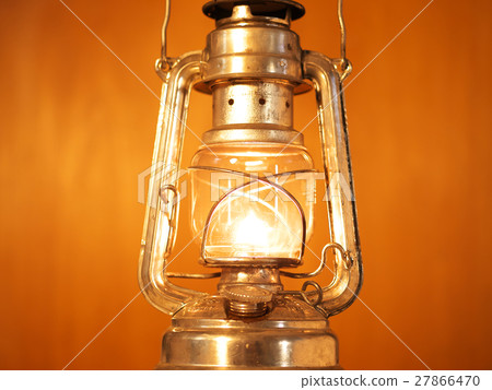 Kerosene lamp light Kerosene lamp light 27866470