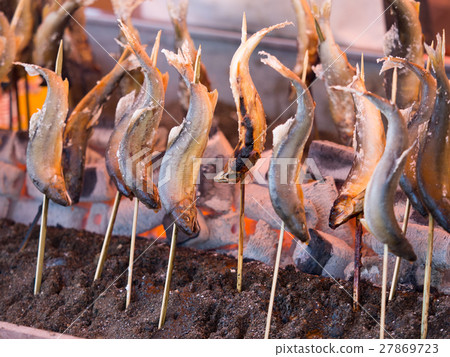 鹽烤三文魚 27869723