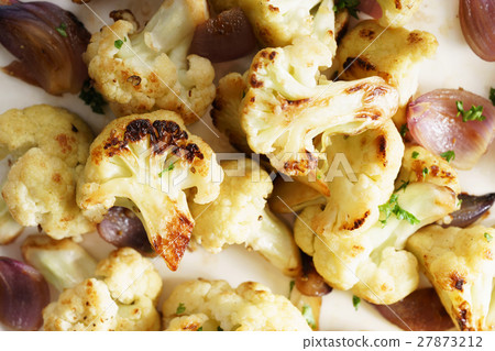 roasted cauliflower salad 27873212