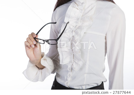 businesswoman holding glasses 27877644
