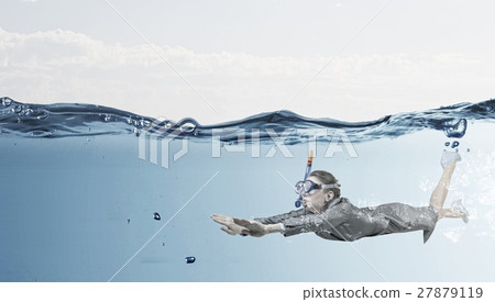 Woman under water Woman under water 27879119