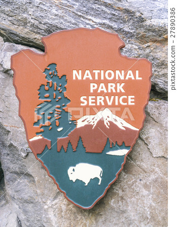 sign in the entrance,North cascade National park 27890386
